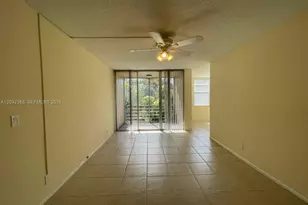 9431 Live Oak Pl, Davie, FL 33324 - Photo 2