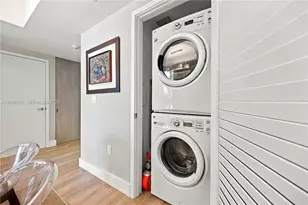 1010 Brickell Ave, Miami, FL 33131 - Photo 26
