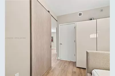 1010 Brickell Ave #4503, Miami, FL 33131 - Photo 24