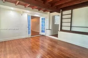 1628 NW 8th St, Miami, FL 33125 - Photo 14