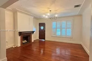 1628 NW 8th St, Miami, FL 33125 - Photo 2