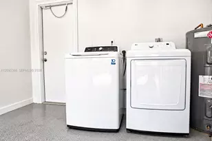 458 SE Doat St, Port Saint Lucie, FL 34983 - Photo 34