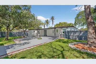 1010 NE 138th St #1, North Miami, FL 33161 - Photo 14