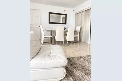 9195 Collins Ave #1106, Surfside, FL 33154 - Photo 4