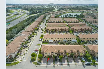 3316 W 91st Ter, Hialeah, FL 33018 - Photo 6