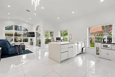 10937 NW 46th Dr, Coral Springs, FL 33076 - Photo 10