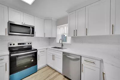 17161 NW 23rd St #17161, Pembroke Pines, FL 33028 - Photo 4