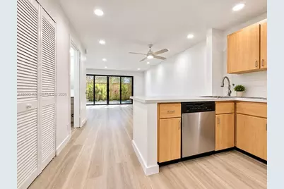 499 SE 13th St #7E, Fort Lauderdale, FL 33316 - Photo 4