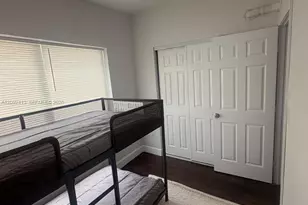 337 SW 10th Ave, Miami, FL 33130 - Photo 14
