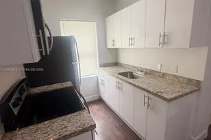 337 SW 10th Ave, Miami, FL 33130 - Photo 10