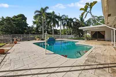 7320 SW 16th St, Plantation, FL 33317 - Photo 36