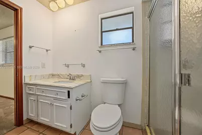 7320 SW 16th St, Plantation, FL 33317 - Photo 32