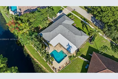 7320 SW 16th St, Plantation, FL 33317 - Photo 6