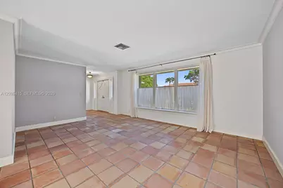 7320 SW 16th St, Plantation, FL 33317 - Photo 12