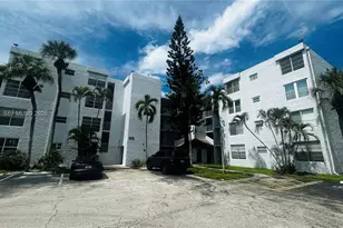 9410 Live Oak Pl, Davie, FL 33324 - Photo 1