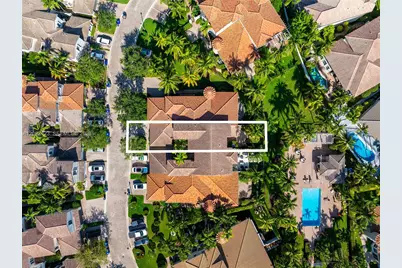 887 W Spinnaker Dr W, Hollywood, FL 33019 - Photo 6