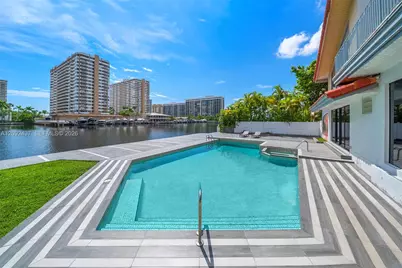 507 Palm Dr, Hallandale Beach, FL 33009 - Photo 48