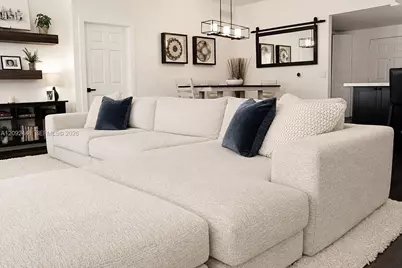 8390 SW 72nd Ave #610, Miami, FL 33143 - Photo 2