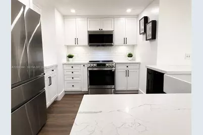 8390 SW 72nd Ave #610, Miami, FL 33143 - Photo 10