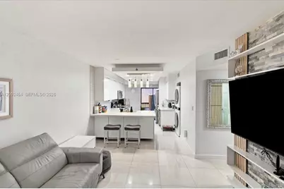 5350 W 21st Ct #202, Hialeah, FL 33016 - Photo 10