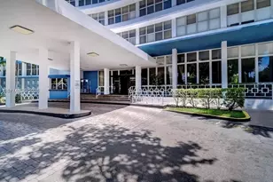 7441 Wayne Ave, Miami Beach, FL 33141 - Photo 2