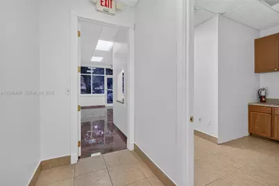 9700 Stirling Rd #104B, Cooper City, FL 33024 - Photo 14