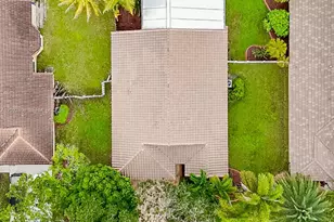 18751 NW 24th Ct, Pembroke Pines, FL 33029 - Photo 54
