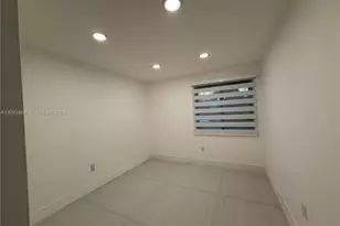 9405 Fontainebleau Blvd, Miami, FL 33172 - Photo 8