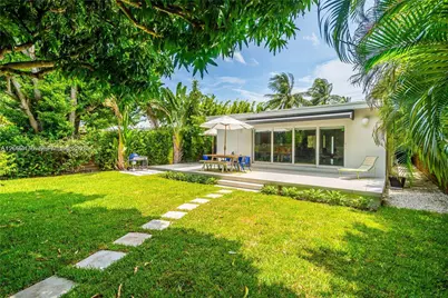 1749 Bay Dr #0, Miami Beach, FL 33141 - Photo 30