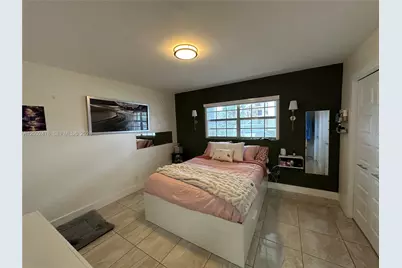450 Paradise Isle Blvd #102, Hallandale Beach, FL 33009 - Photo 16