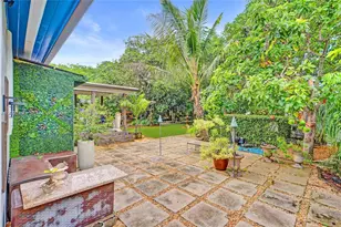 860 NE 127th St, North Miami, FL 33161 - Photo 50