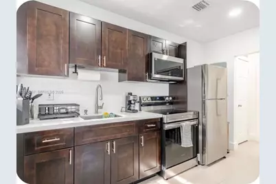 1273 NW 24th St #4, Miami, FL 33142 - Photo 12
