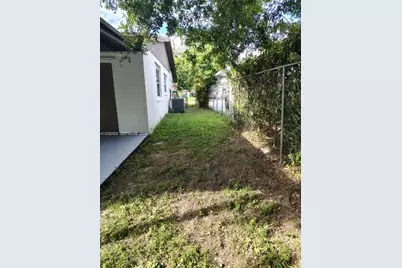 10980 SW 143rd Ter, Miami, FL 33176 - Photo 4