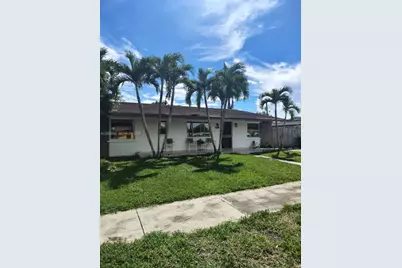 10980 SW 143rd Ter, Miami, FL 33176 - Photo 2