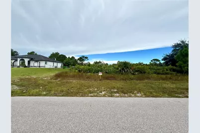 650 Valley Ave S, Lehigh Acres, FL 33974 - Photo 4