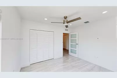 1886 NW 68th St, Miami, FL 33147 - Photo 34