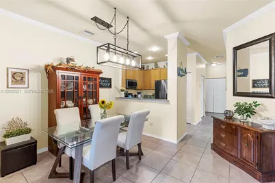 9052 Plymouth Pl #9052, Tamarac, FL 33321 - Photo 6