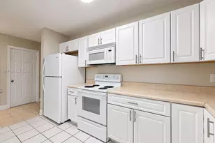 14850 Naranja Lakes Blvd, Homestead, FL 33032 - Photo 10