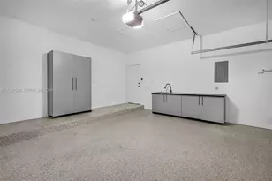 1545 W Lacosta Dr W, Pembroke Pines, FL 33027 - Photo 38