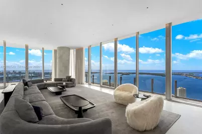 300 Biscayne Boulevard Way #5801C, Miami, FL 33131 - Photo 2