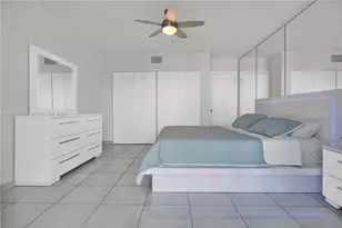 5401 E Collins Ave, Miami Beach, FL 33140 - Photo 30