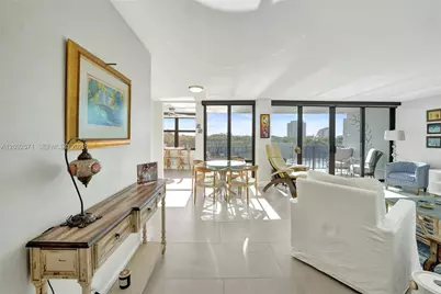 936 Intracoastal Dr #4F, Fort Lauderdale, FL 33304 - Photo 14