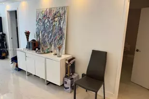 5401 Collins Ave, Miami Beach, FL 33140 - Photo 22