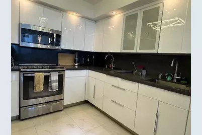 5401 Collins Ave #628, Miami Beach, FL 33140 - Photo 26