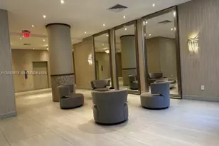 5401 Collins Ave, Miami Beach, FL 33140 - Photo 10