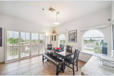 9008 Collins Ave #402, Surfside, FL 33154 - Photo 4
