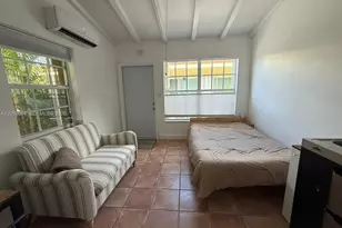 1018 W 47th St, Miami Beach, FL 33140 - Photo 10
