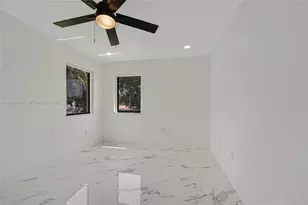 8745 NW 150th Terrace, Miami Lakes, FL 33018 - Photo 30