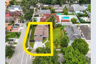 8745 NW 150th Ter, Miami Lakes, FL 33018 - Photo 40