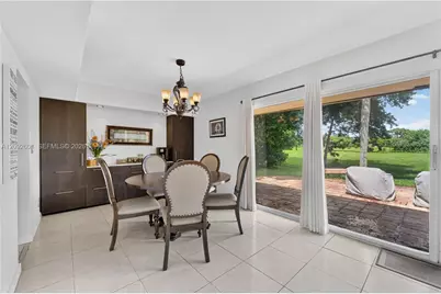 5405 Bayberry Ln, Tamarac, FL 33319 - Photo 10